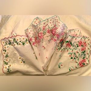Handkerchiefs Set of 3 Vintage Retro Style, EUC